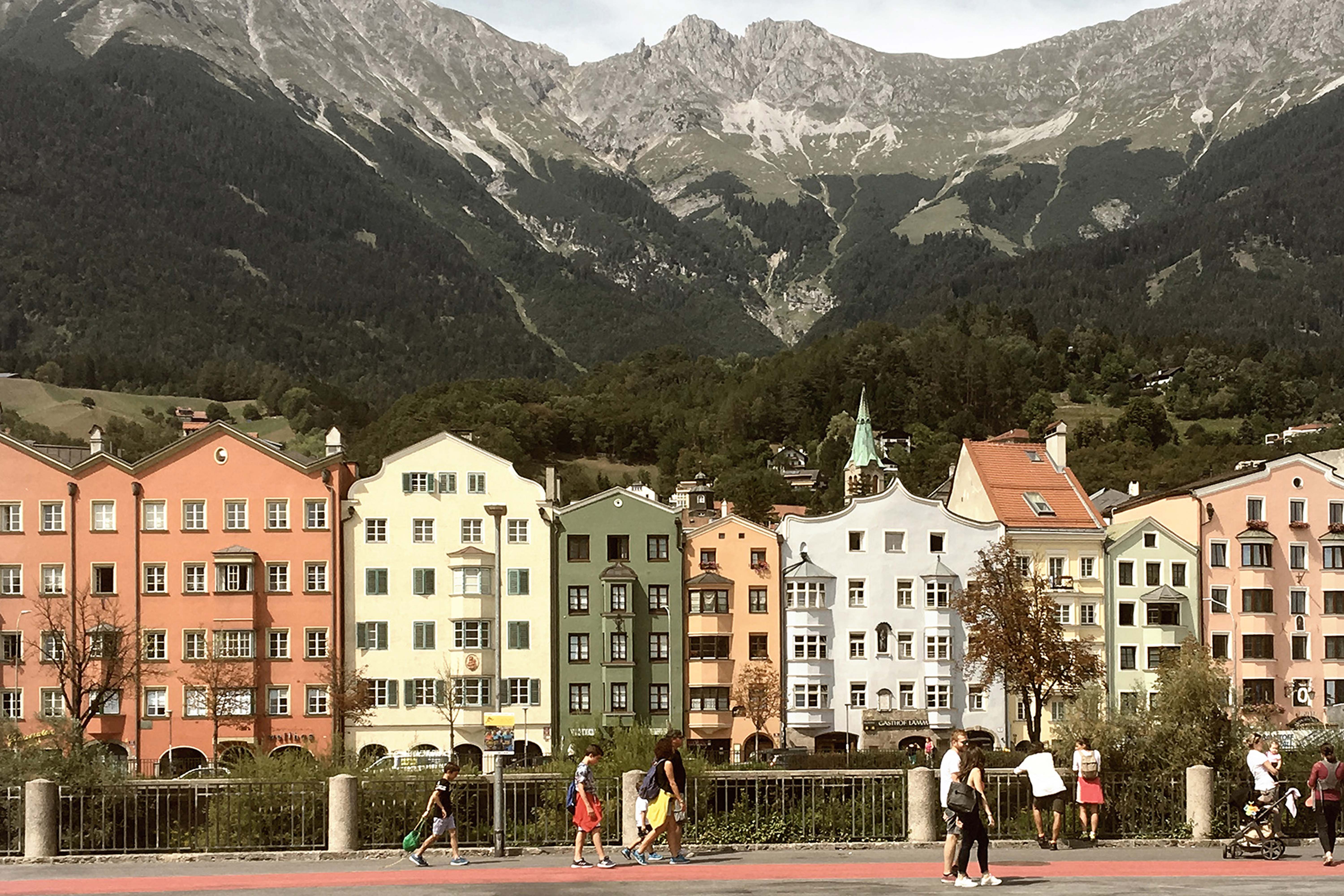 In der Stadtbibliothek Innsbruck können sich Interessierte im Februar über die Ideenprojekte informieren.
