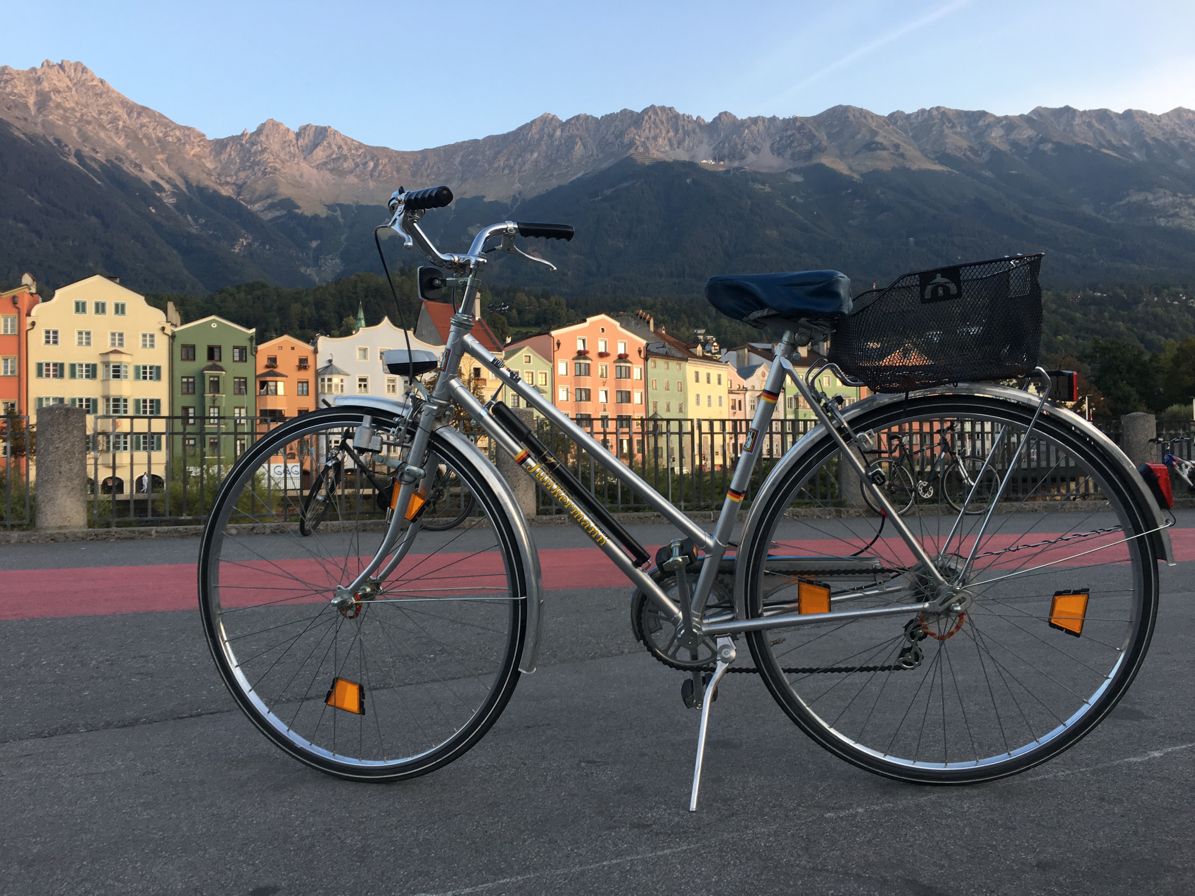 Die Mehrheit der Befragten gab an, sich mehr Raum für den Fahrradverkehr zu wünschen - auch zu Lasten des motorisierten Verkehrs.