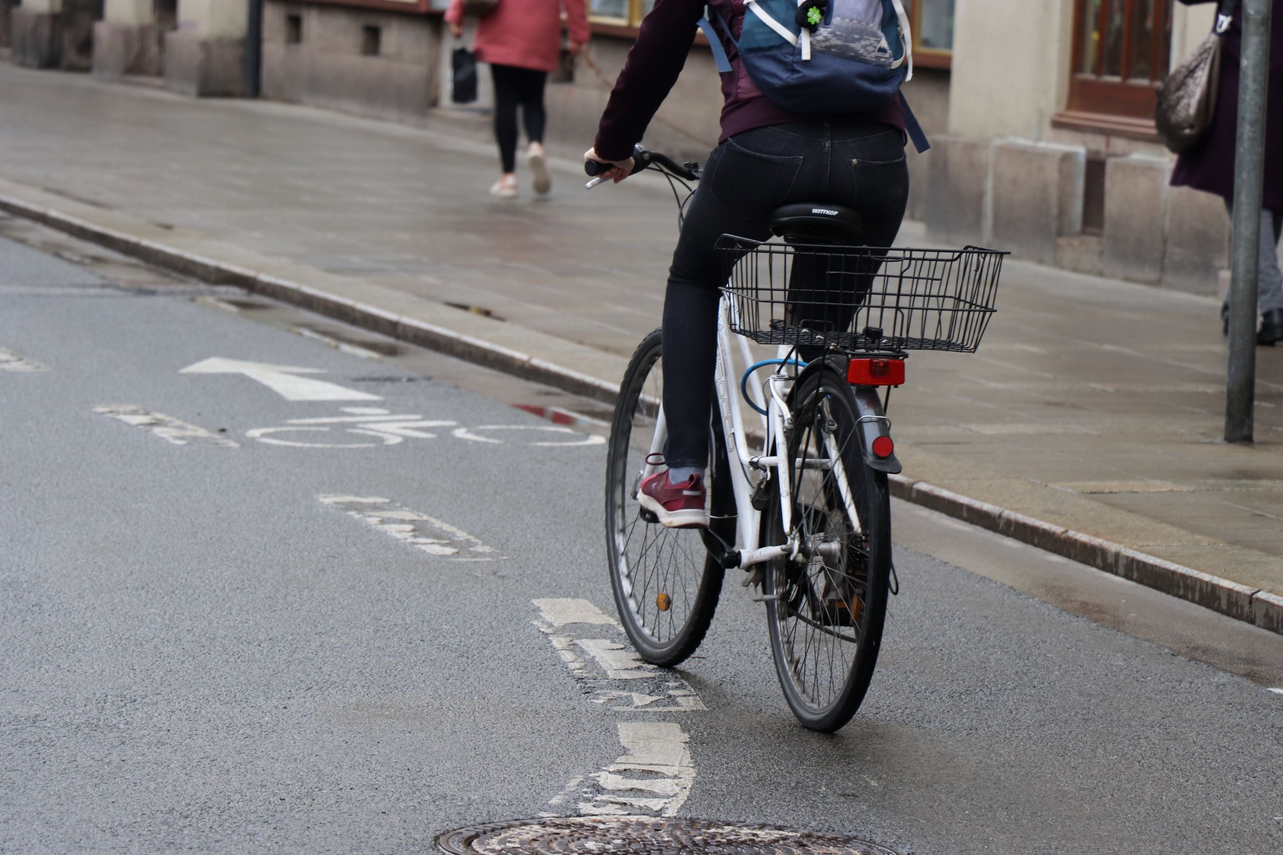 Die Studie soll Aufschluss geben, welche zusätzlichen Anreize für unterschiedliche VerkehrsteilnehmerInnen künftig umweltfreundliches Einkaufen fördern.