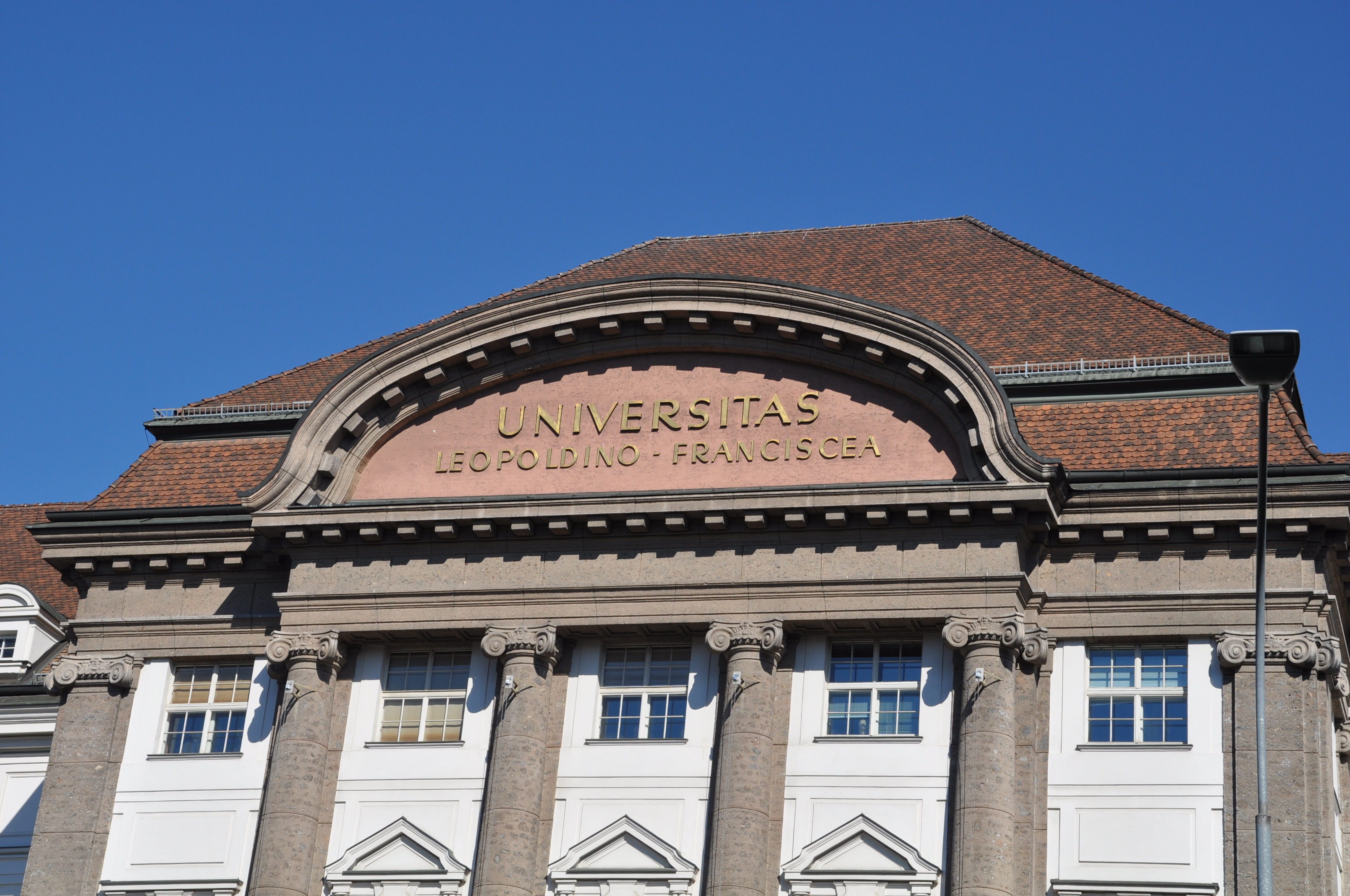 Der Marianne-Barcal-Preis fördert den wissenschaftlichen Nachwuchs und vertieft die Verbindung von Stadt und Universität Innsbruck.