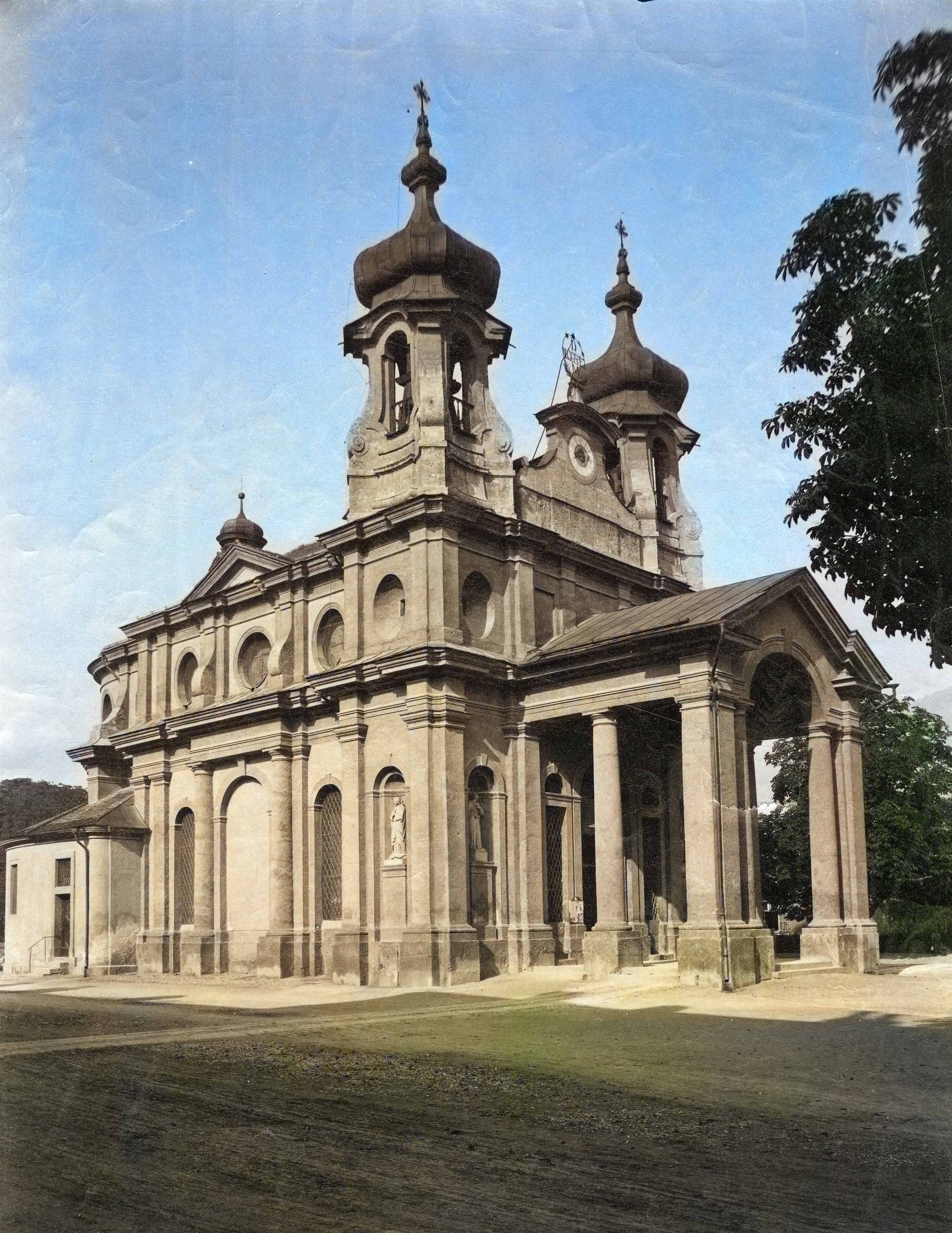 Kolorierte Ansicht der Johanneskirche (Johannes-Nepomuk-Kirche), 1895.