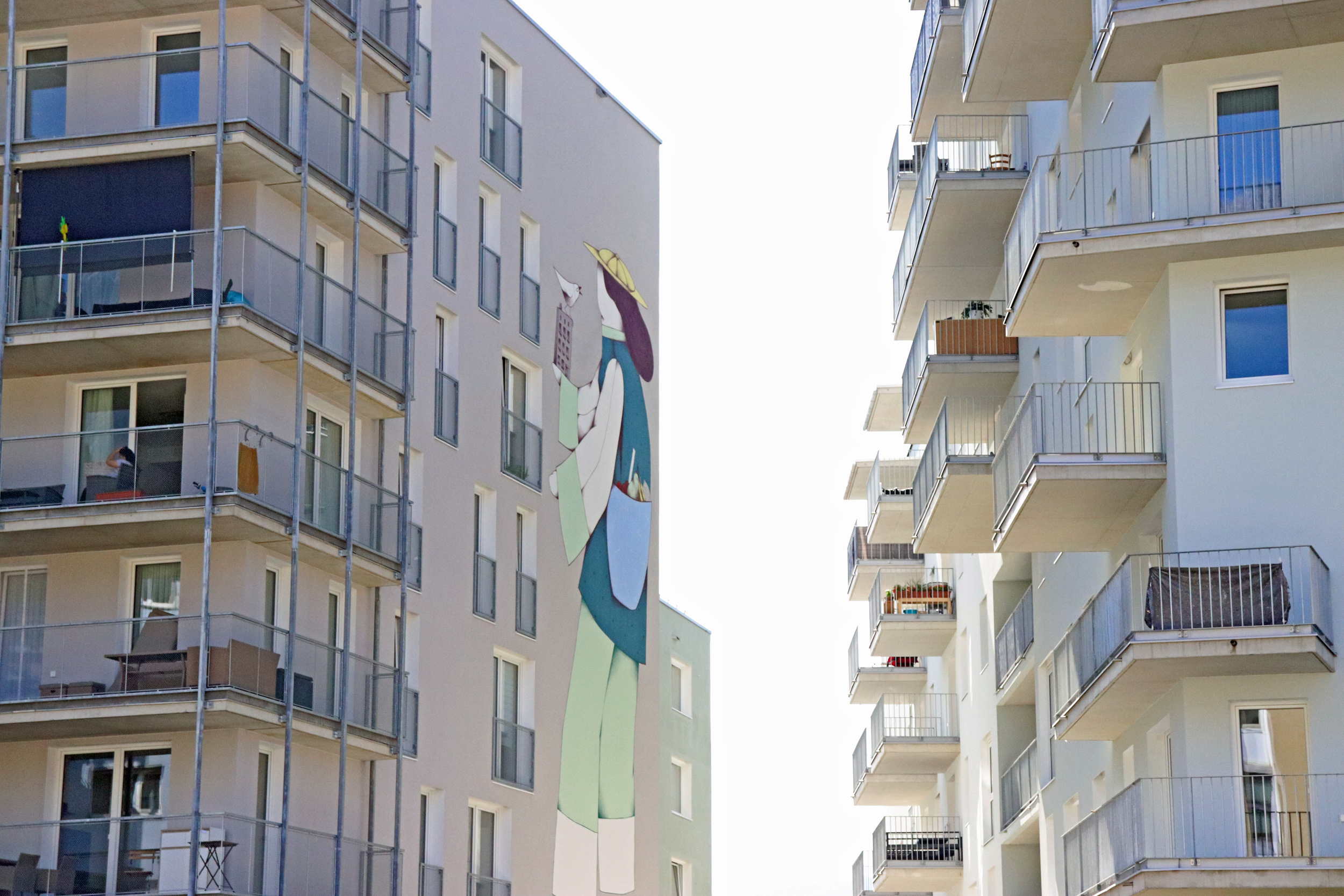 Ein Mural für den neuen Stadtteil in der Campagne Reichenau. Der Wiener Street Art Künstler RUIN setzt ein identitätsstiftendes Wandbild um.