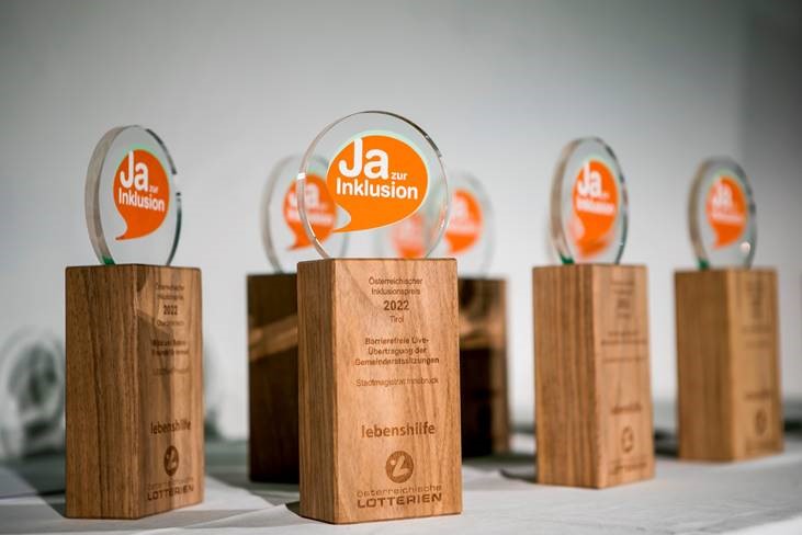 Der Innsbrucker Stadtmagistrat erhält den Österreichischen Inklusionspreis 2022 für die barrierefreie Live-Übertragung der Gemeinderatssitzungen.