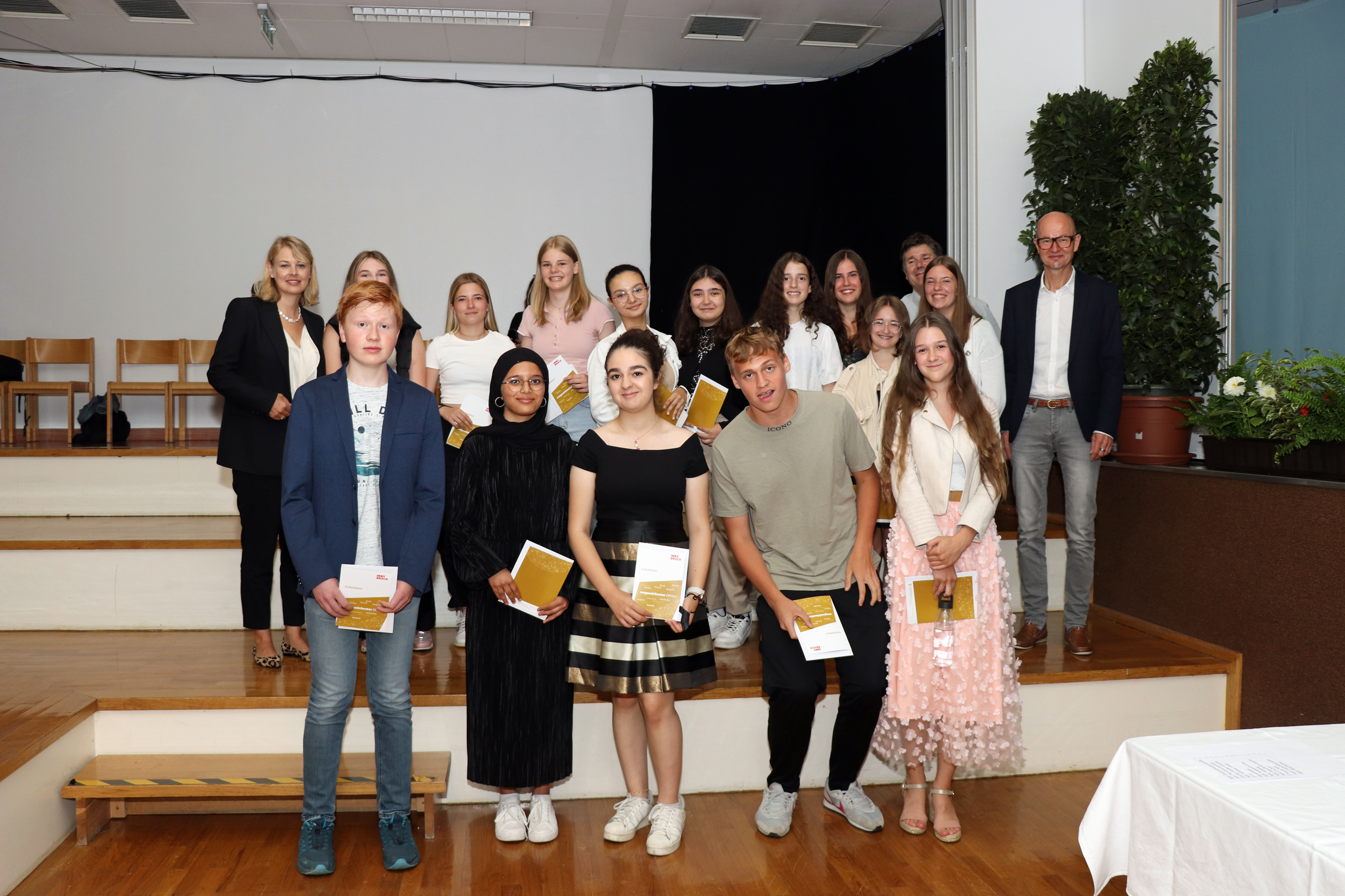 Die SchülerInnen Musik Mittelschule Innsbruck.