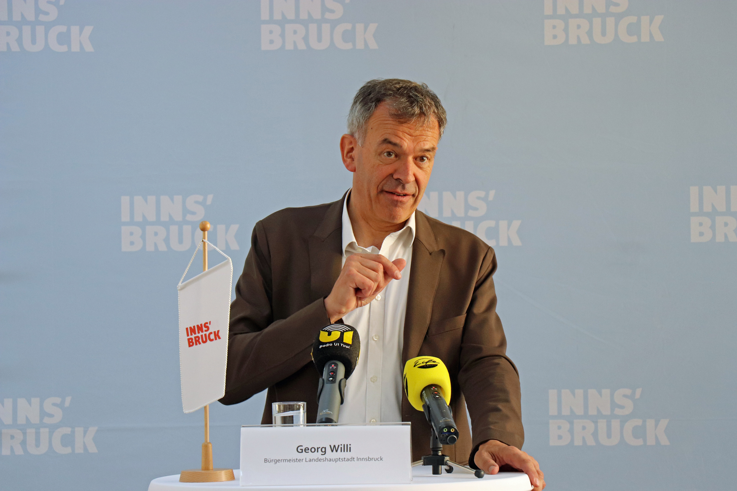 Bürgermeister Georg Willi gab im Rahmen eines Pressegesprächs einen Überblick über die Maßnahmen von Stadt, Land und Bund.