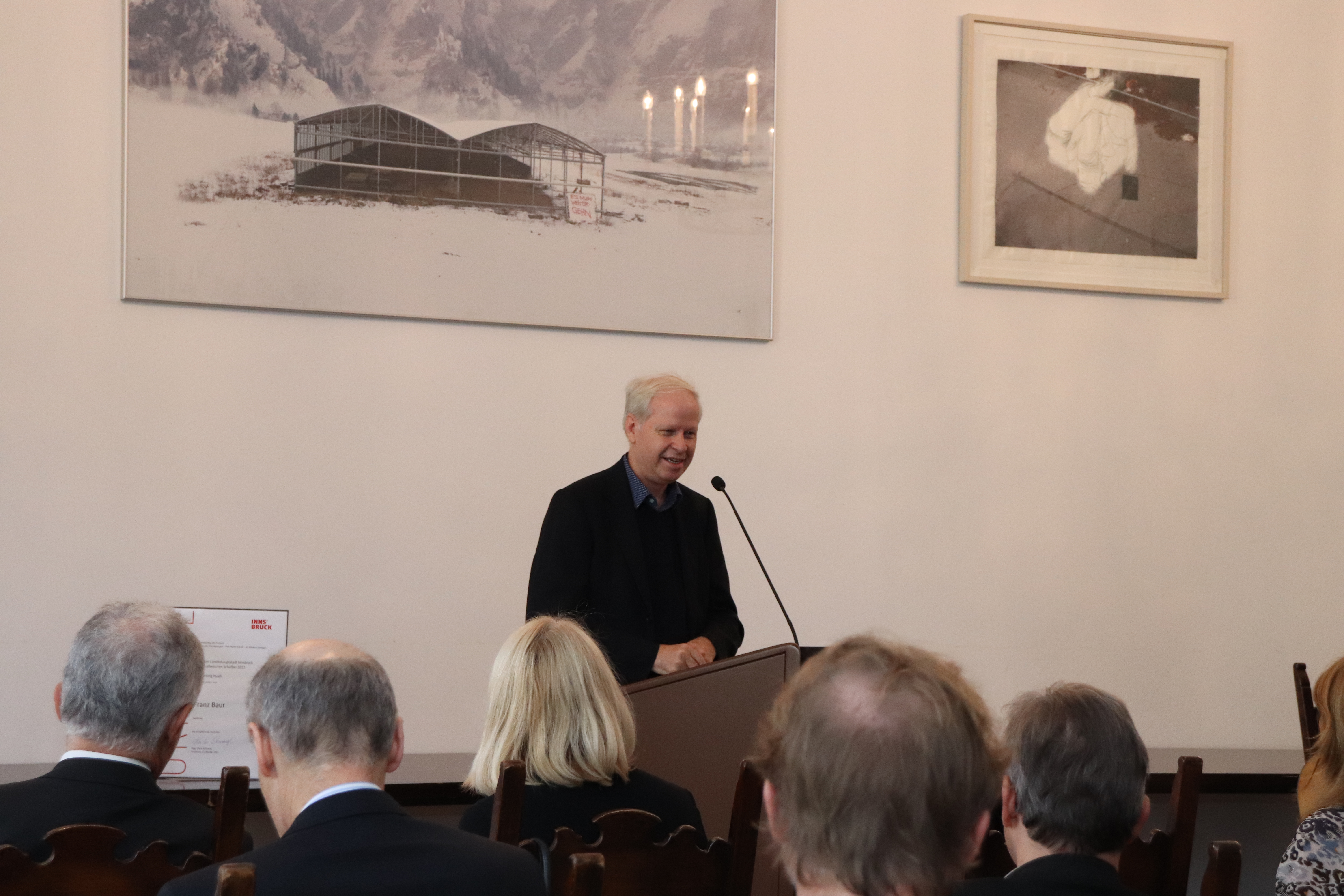 Der Komponist und Preisträger Franz Baur freute sich über seine Familie, FreundInnen und SchülerInnen im Publikum.