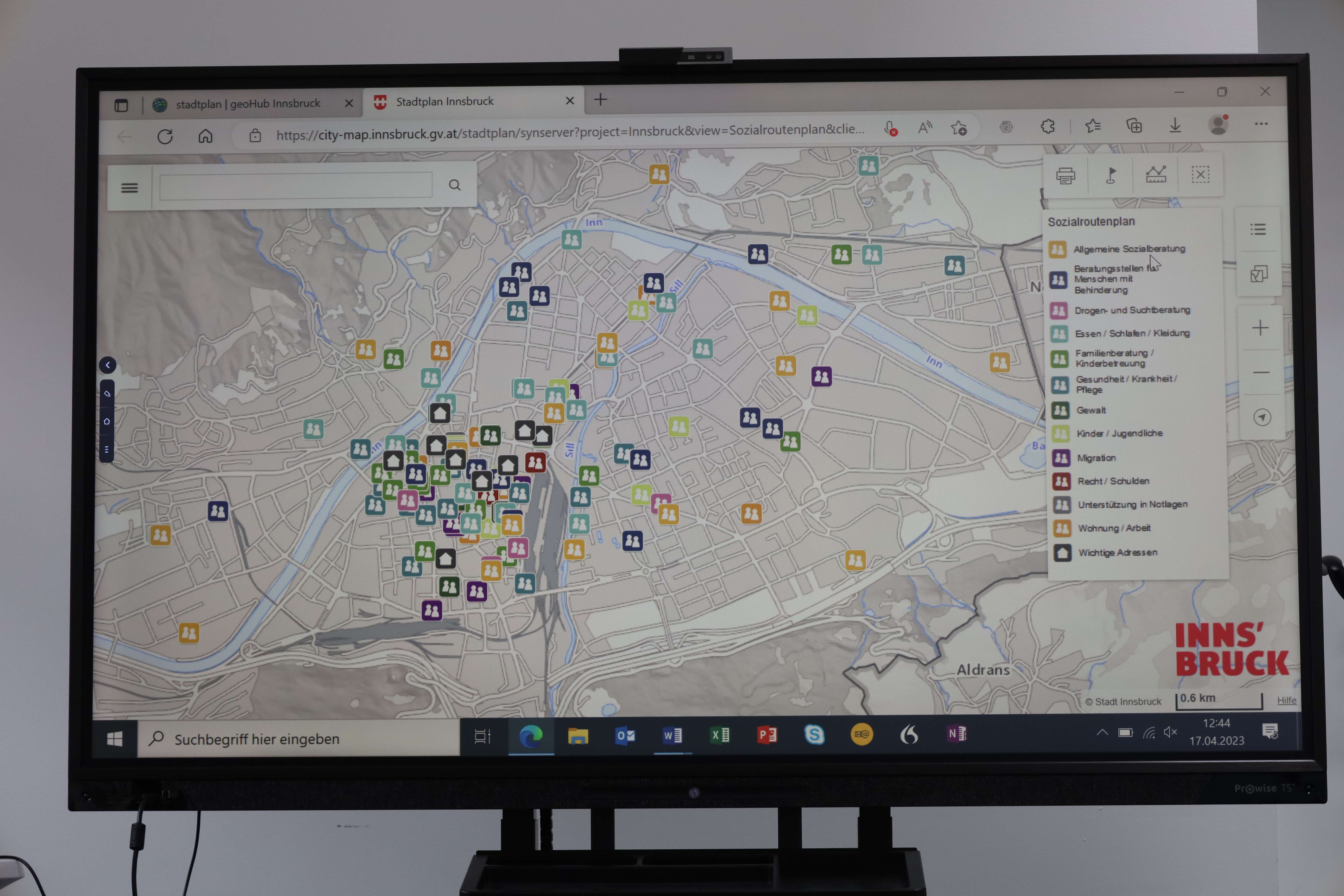 Eine Legende gibt einen Überblick über das gut ausgebaute Beratungsangebot in Innsbruck.