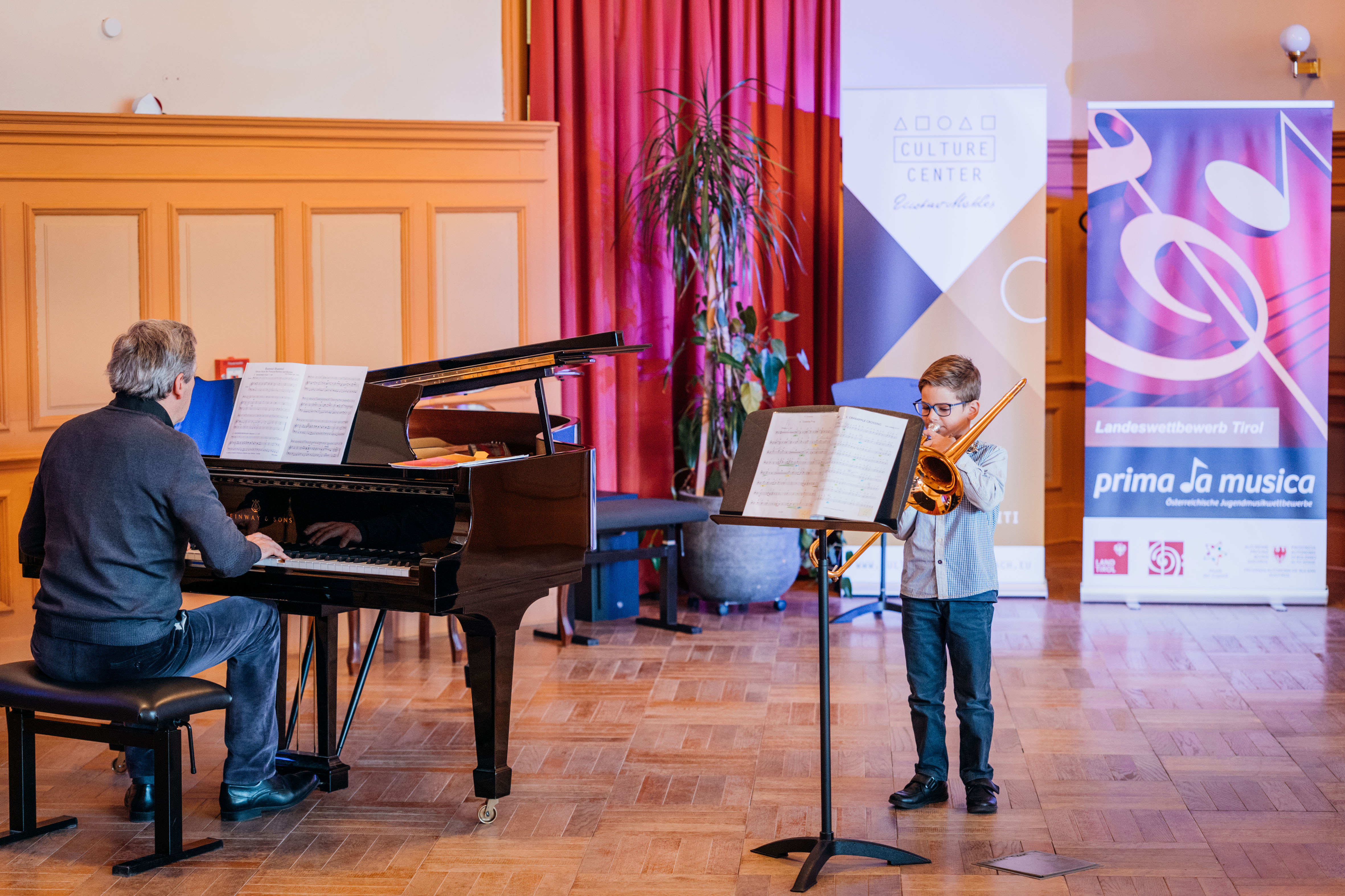 34 SchülerInnen der Musikschule Innsbruck nahmen am Landeswettbewerb "prima la musica" in verschiedenen Altersklassen teil. Am 10. Mai sind die jungen Talente beim PreisträgerInnen-Konzert im Ursulinensaal (Innrain 7) zu hören.