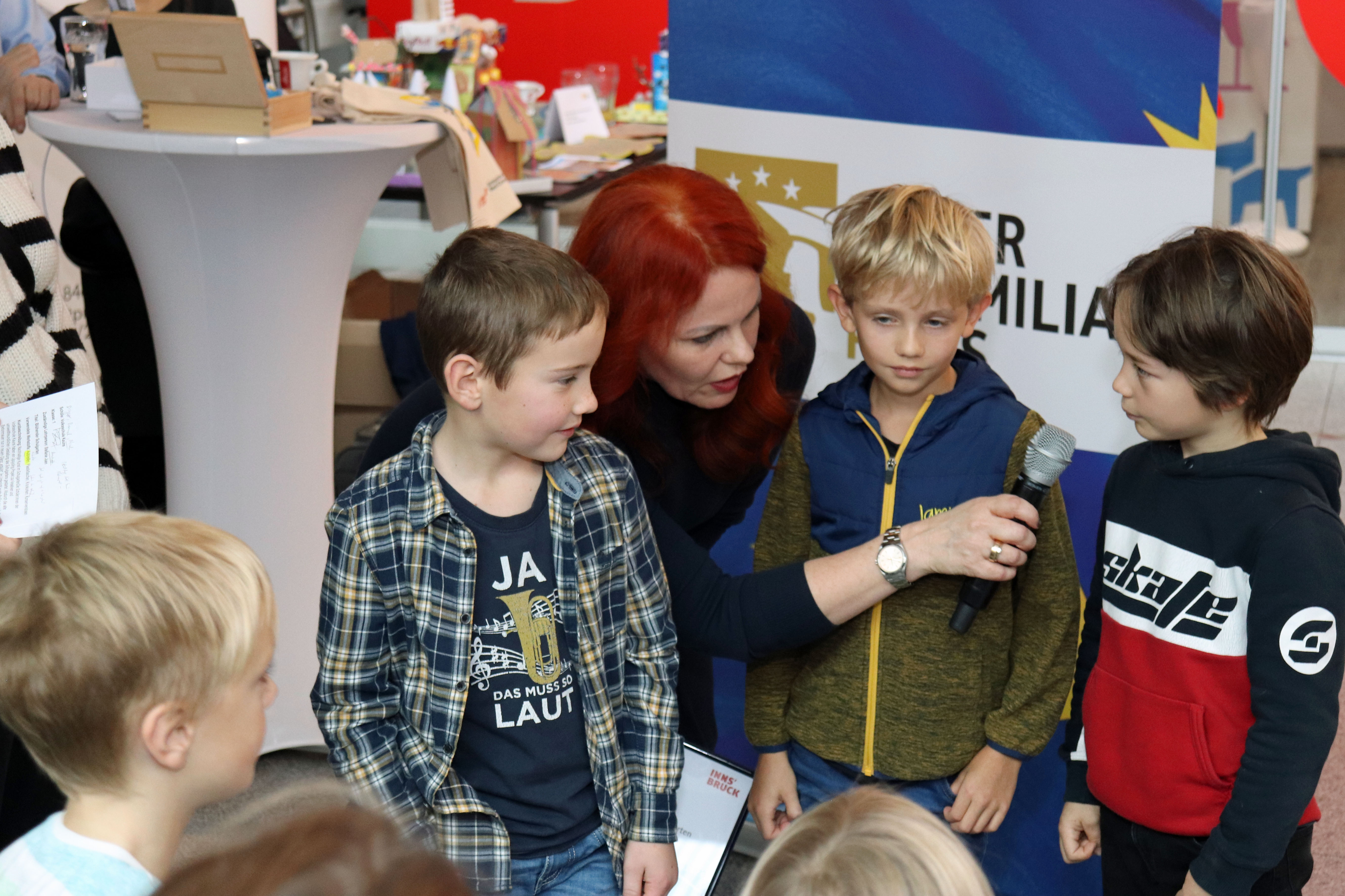 Landesrätin Cornelia Hagele: „Wettbewerbe wie der Kaiser-Maximilian-Schulwettbewerb lösen Engagement und Begeisterung bei den Schülerinnen und Schülern aus.“