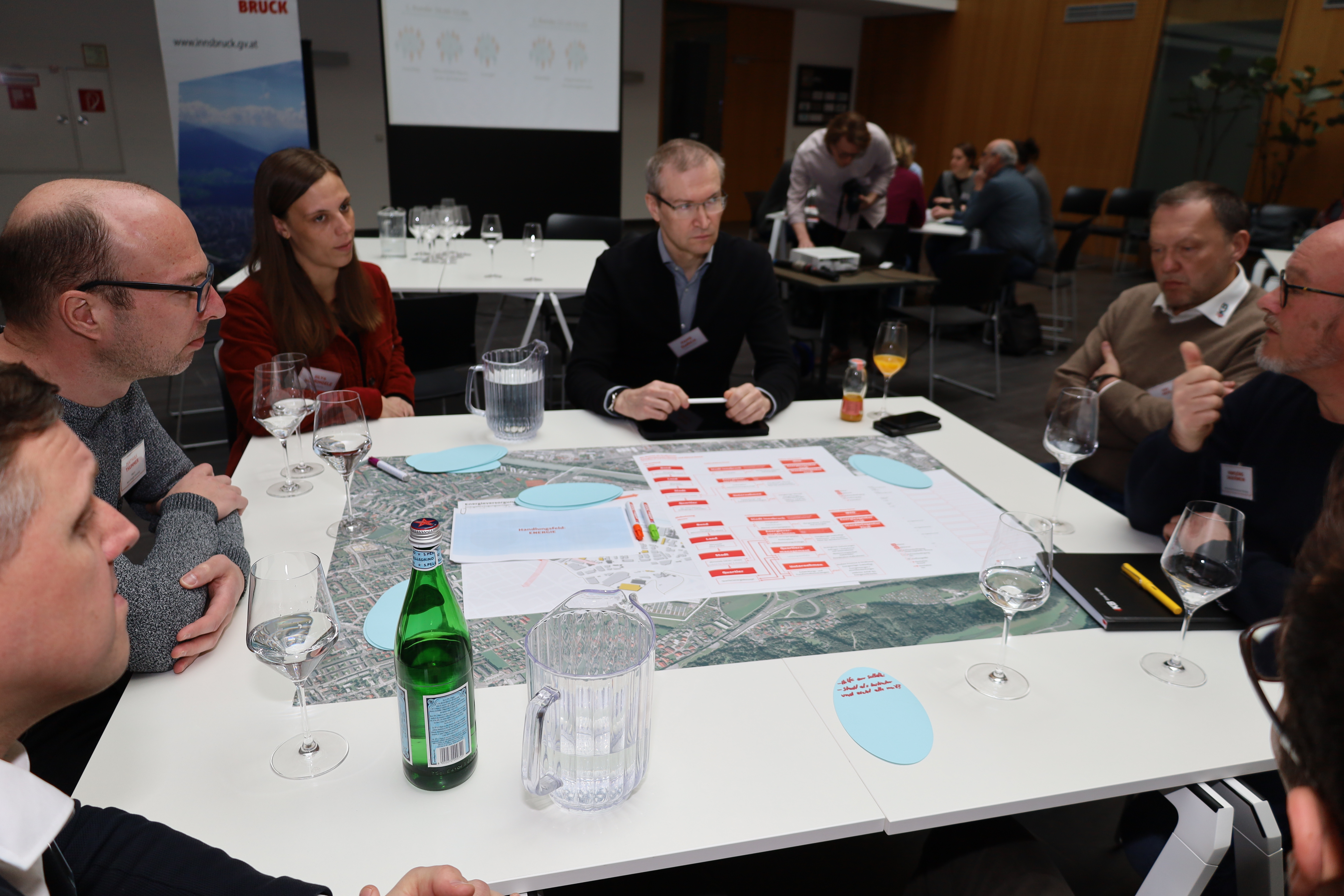 Seit Juni 2022 läuft unter dem Titel „Standortoffensive Rossau“ ein breit angelegter Planungsprozess zur Weiterentwicklung des Stadtteils.