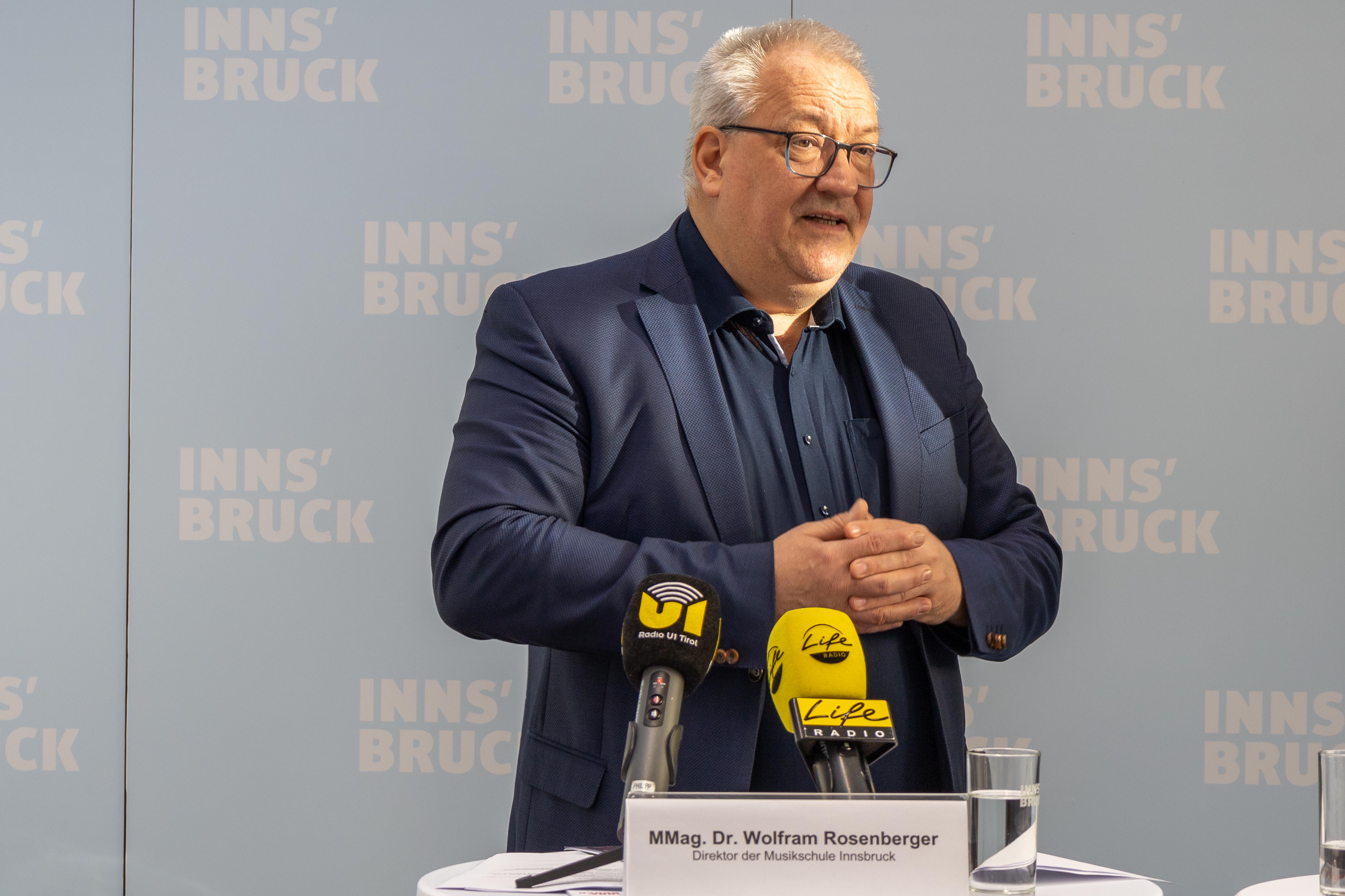 Direktor Rosenberger leitet seit mehr als einem Vierteljahrhundert die Musikschule der Stadt Innsbruck.