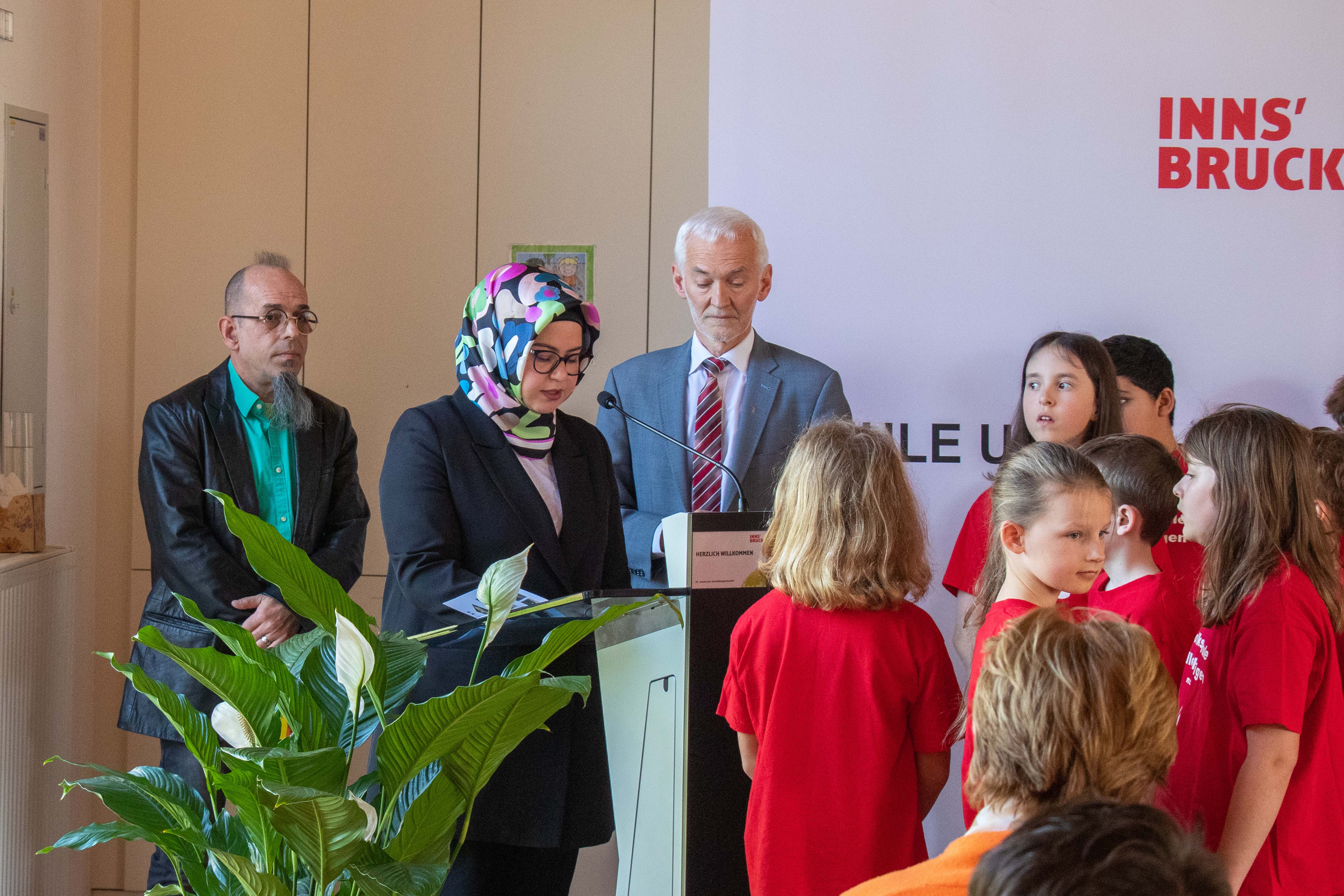 Zum Abschluss erfolgte die ökumenische Segnung mit einem gemeinsamen Gebet.