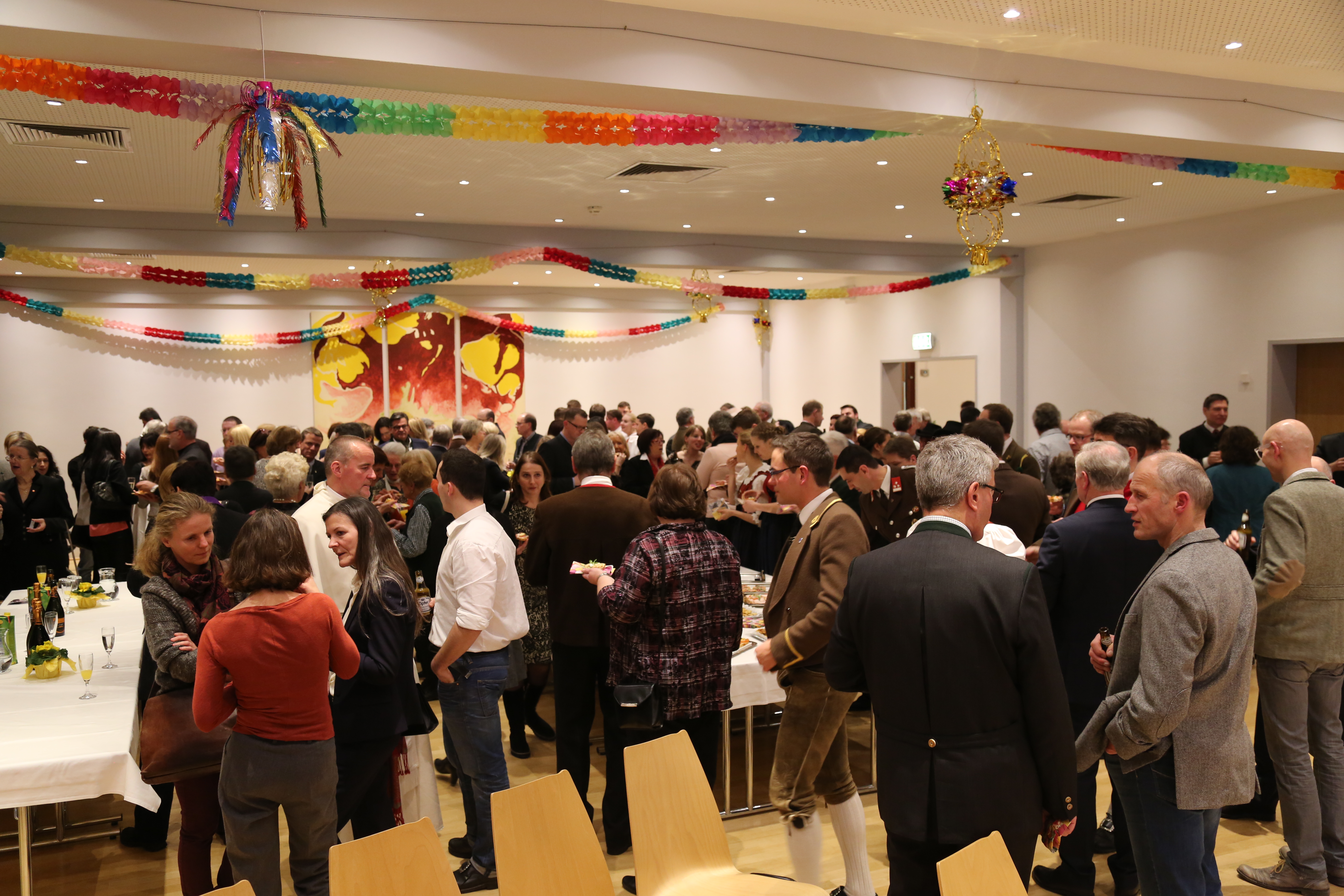 Der Neujahrsempfang der Arbeitsgemeinschaft Amras war ein Stelldichein von zahlreichen Persönlichkeiten der Politik, Wirtschaft und des großen Vereinswesens.