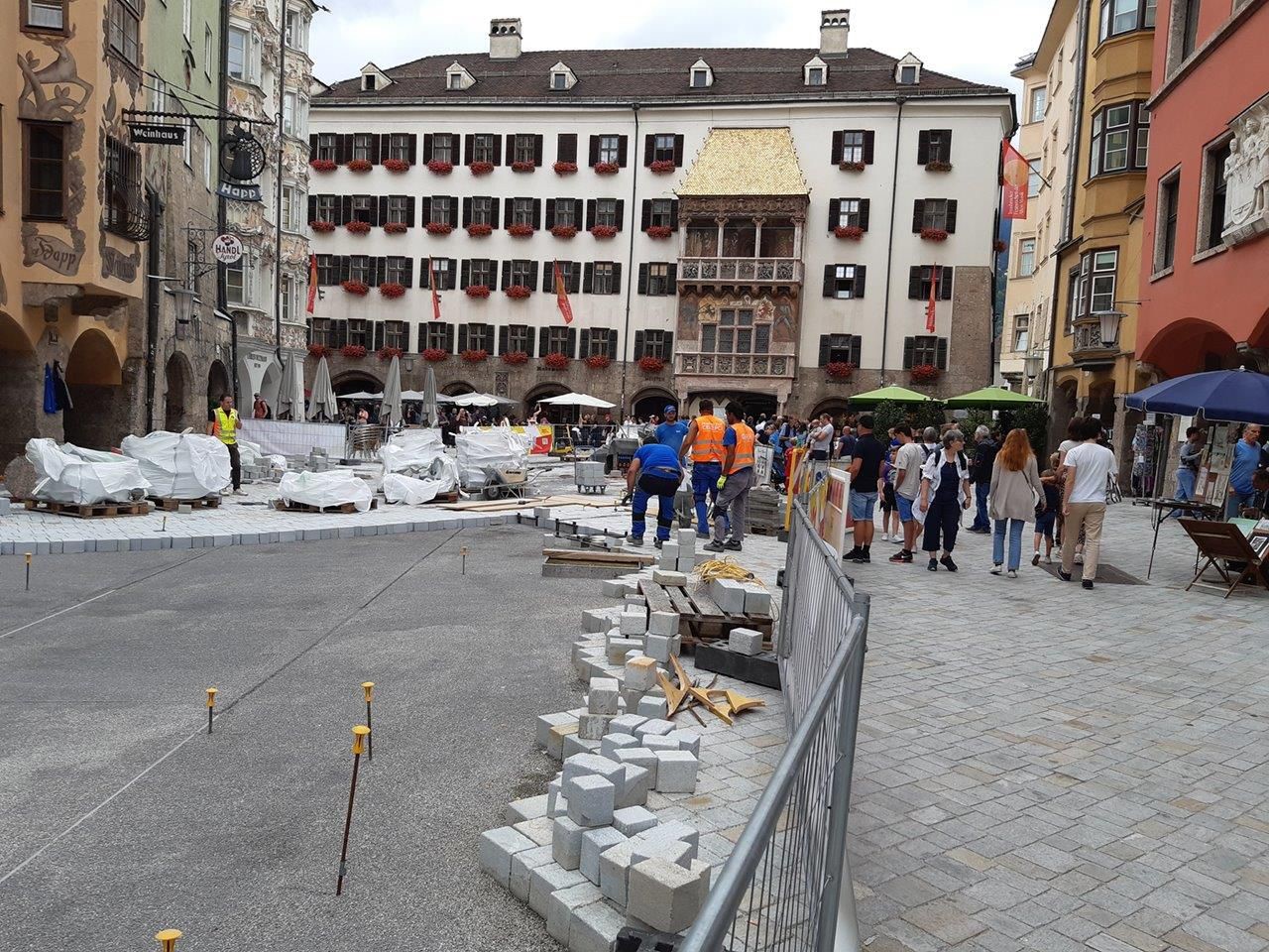 Bis Ende Juli sollen auch die Arbeiten zwischen dem ehemaligen Weinhaus Happ und der Riesengasse fertig sein.