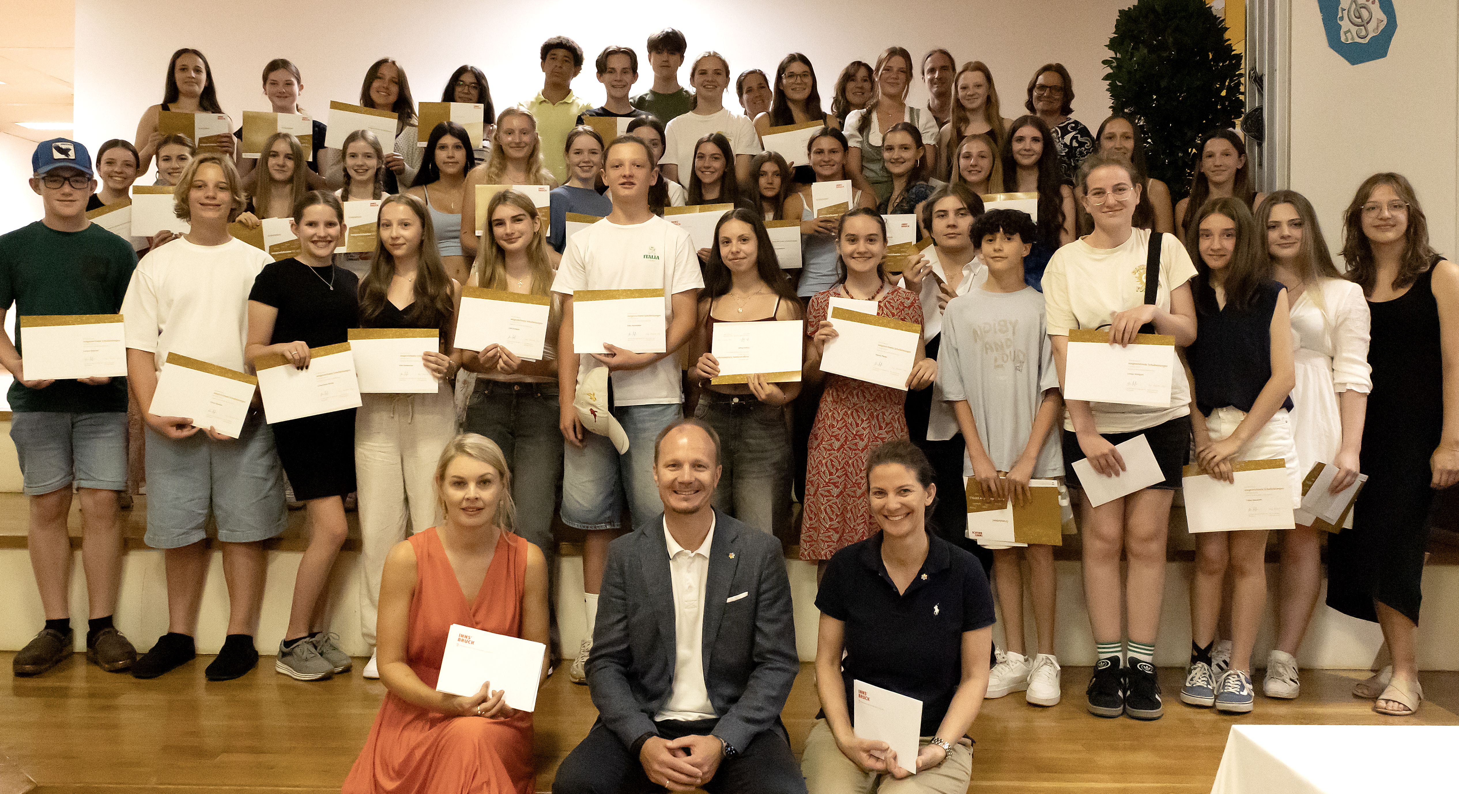 Am "Bürgermeistertag" nahmen auch SchülerInnen der Mittelschule Kettenbrücke teil.