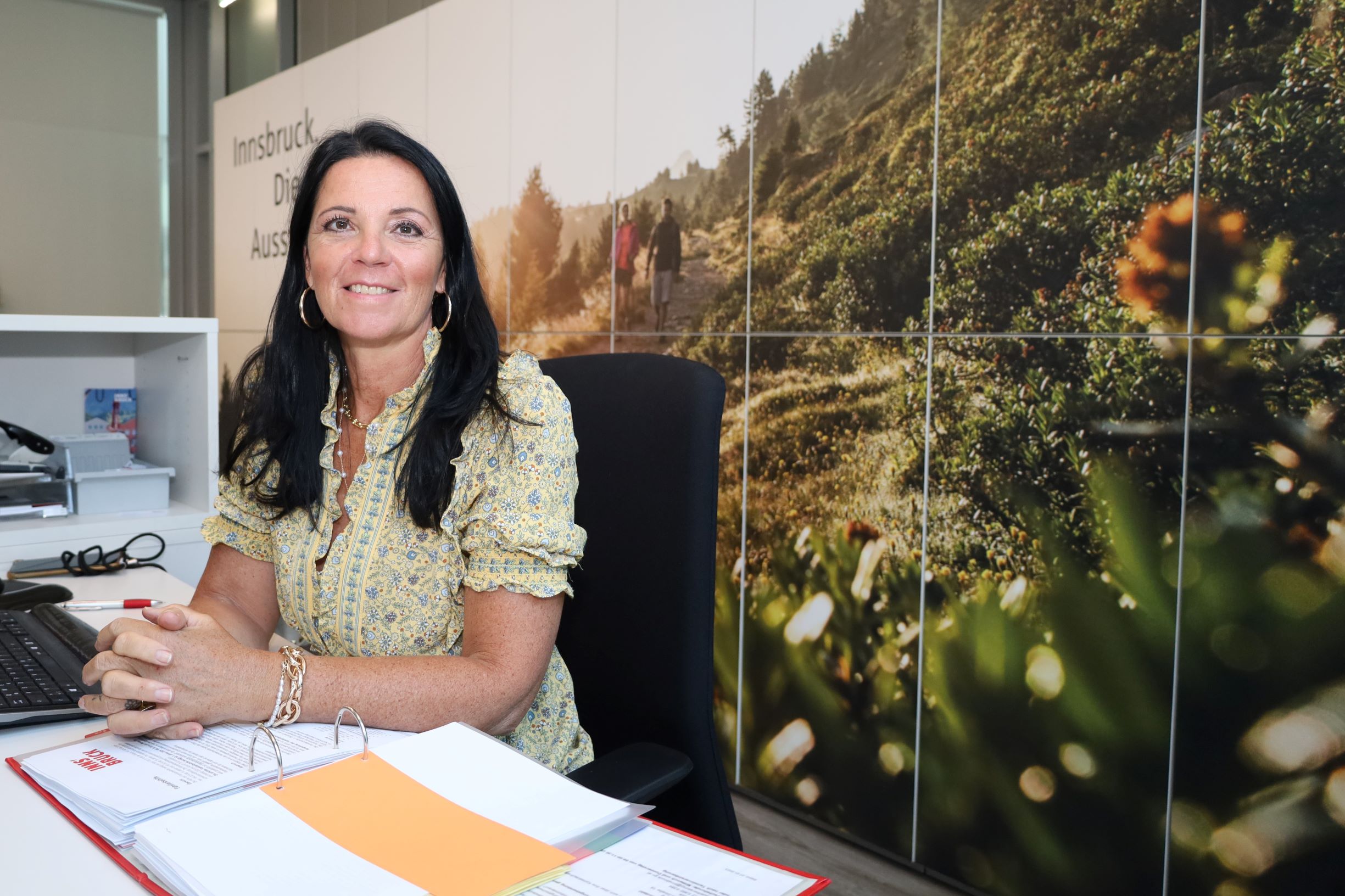 Während der Beratungszeiten steht das Team im Innsbrucker Bürgerservice (Rathaus) zur Seite.