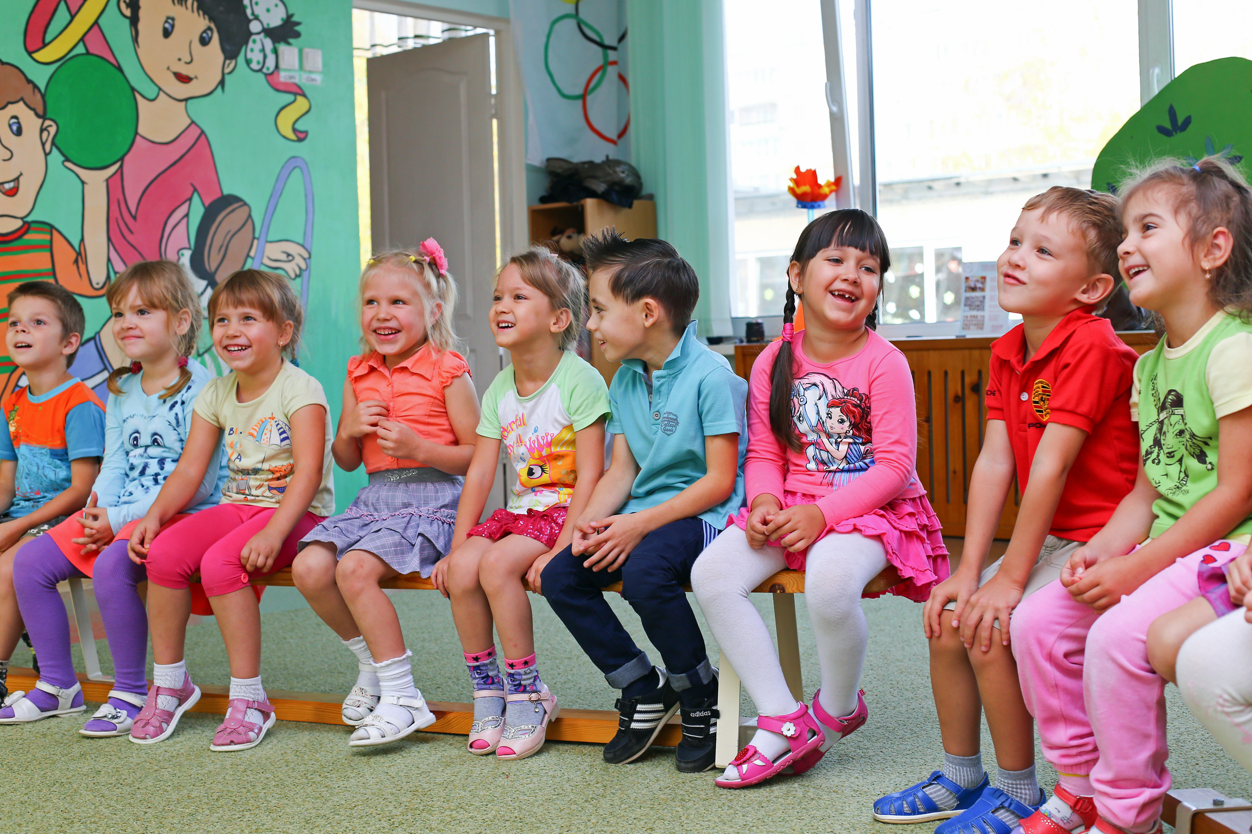 Die Kindergärten haben von 8.00 bis 12.00 Uhr und 14.00 bis 16.00 Uhr für das Kennenlernen geöffnet, die Schülerhorte an den Nachmittagen von 14.00 bis 17.00 Uhr.