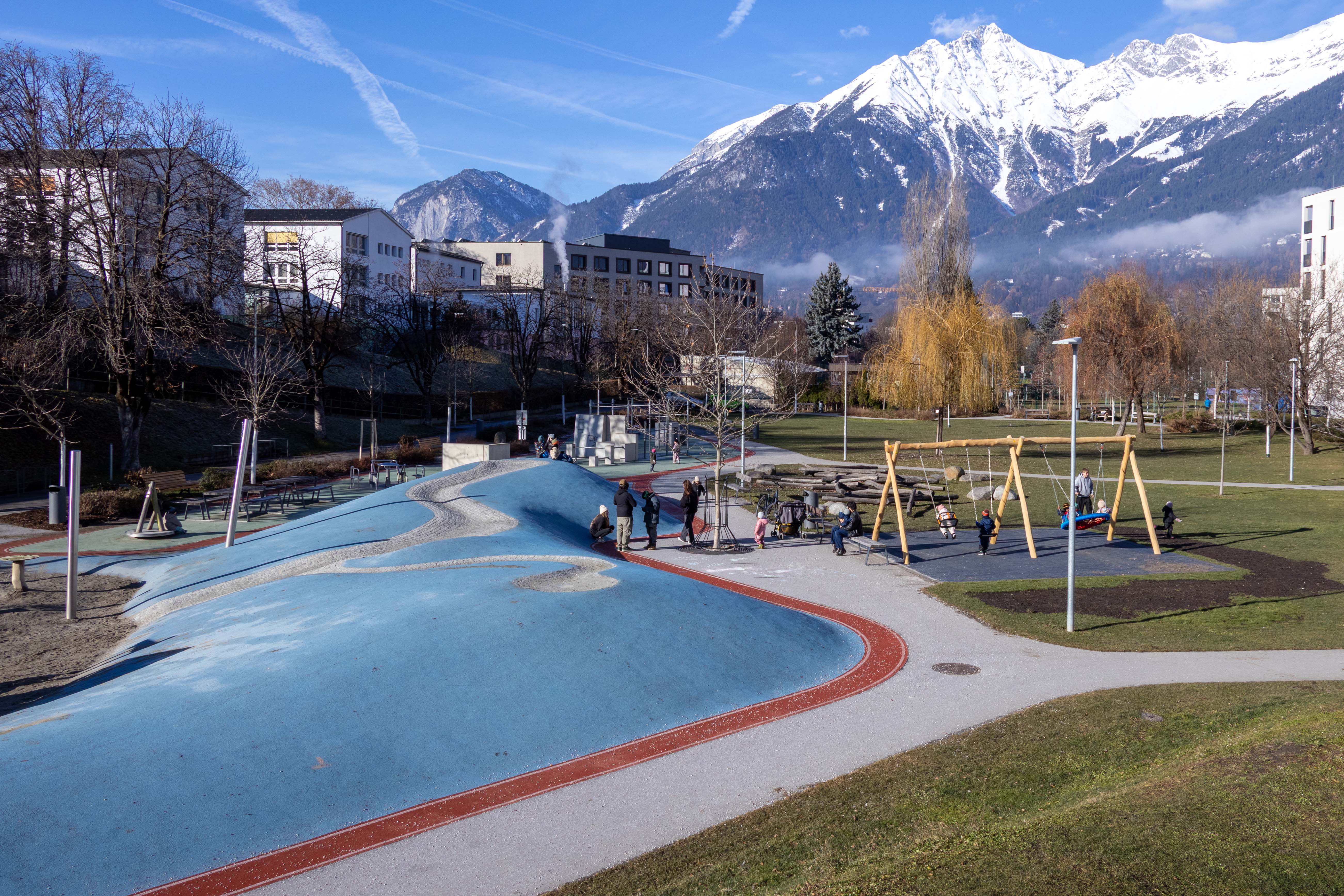 Die Grünanlage Egerdachstraße ist eine Wohlfühloase für die BewohnerInnen der östlichen Stadtteile Reichenau und Pradl.