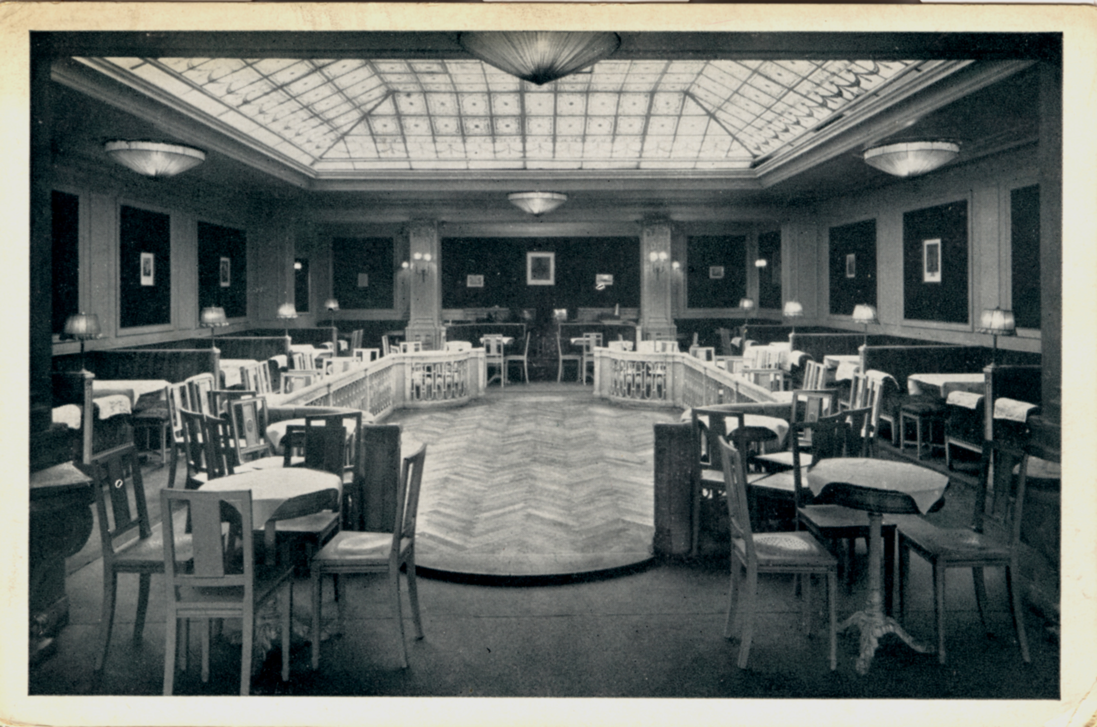 Tanzsaal im Café Schindler, 1920er oder frühe 1930er-Jahre