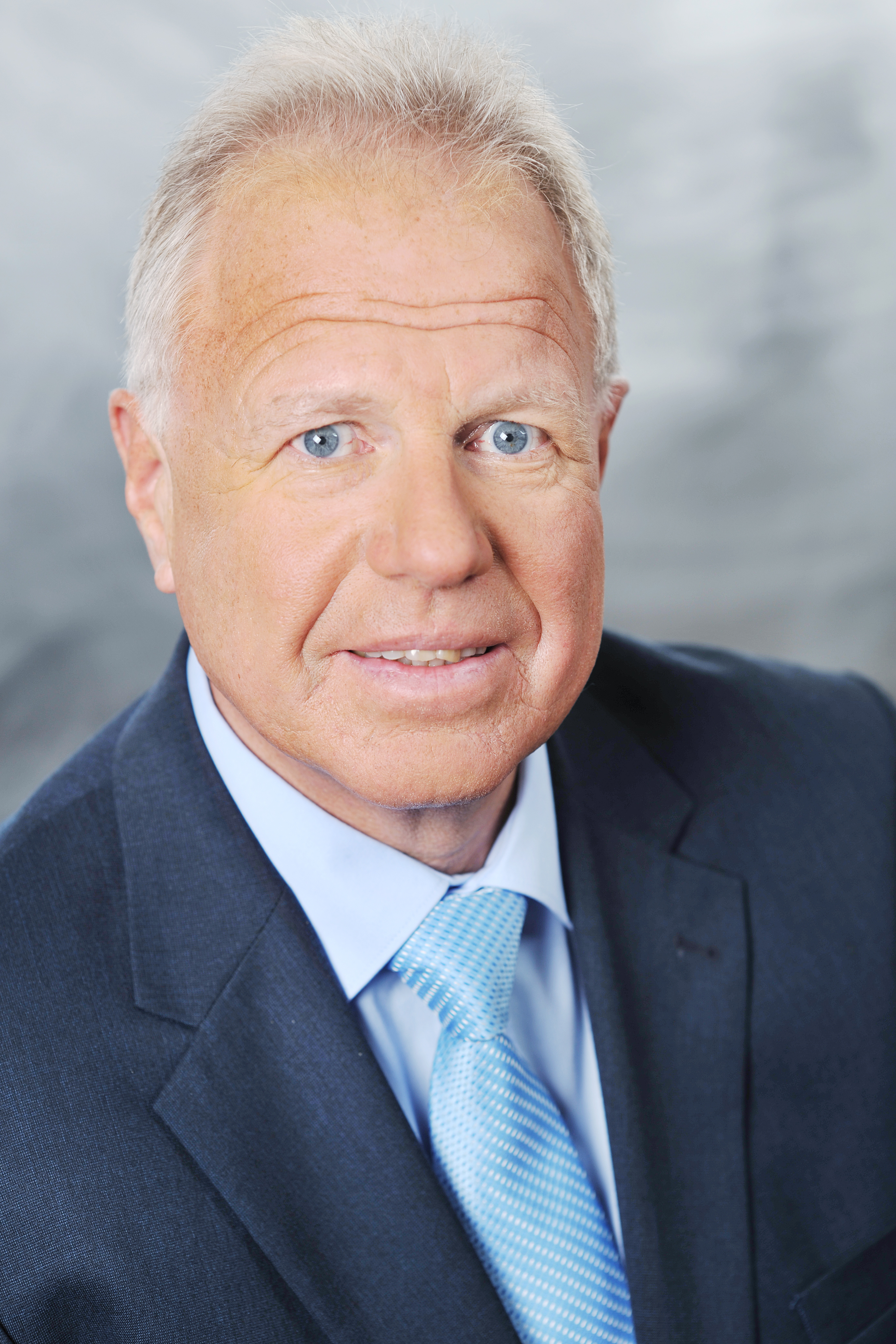 Ing. Ronald Depaoli
Amtsvorstand Wohnungsservice