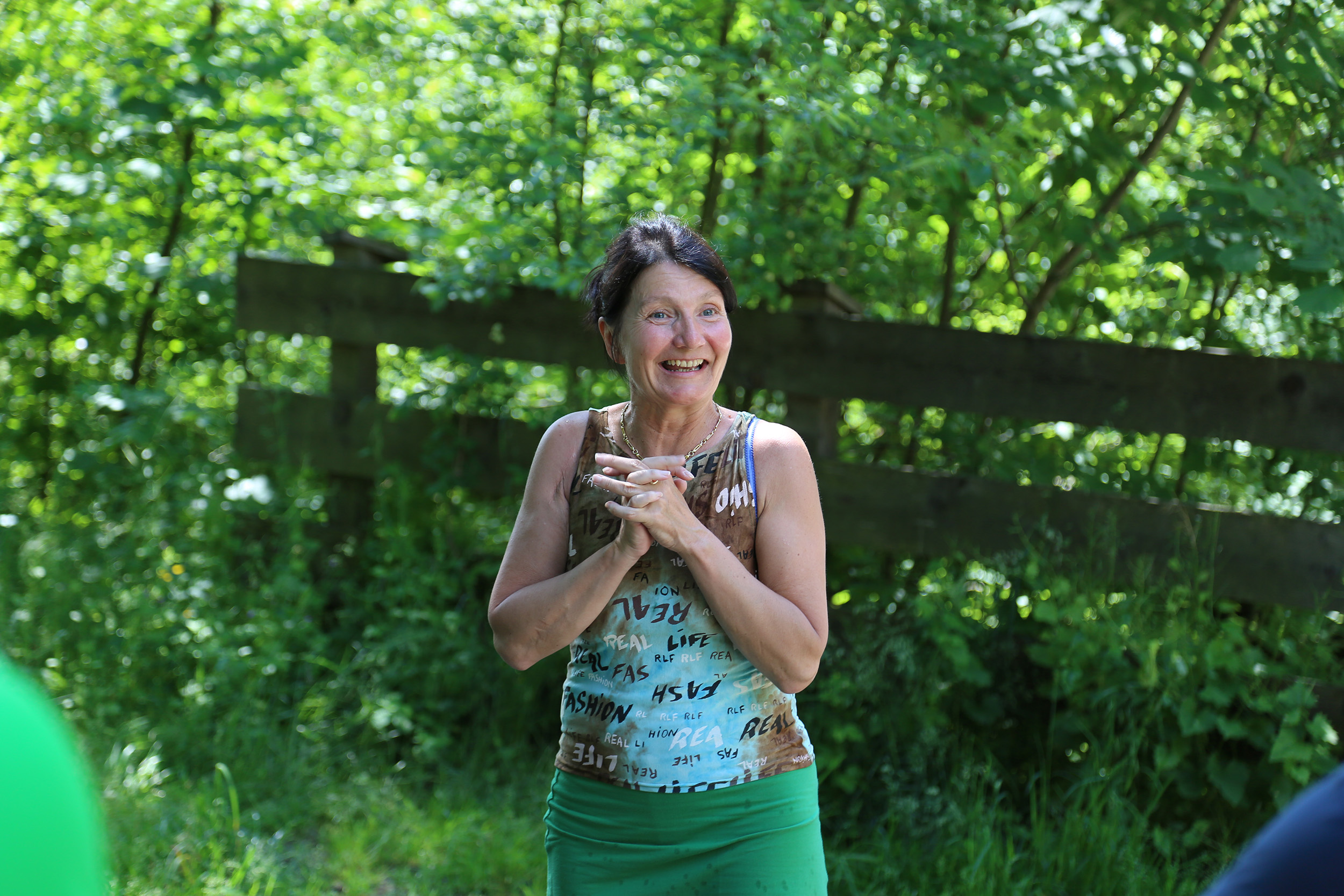 Der Ausschuss für Umwelt, Energie und Mobilität, unter der Vorsitzenden Uschi Schwarzl, besuchte das Mühlauer Fuchsloch. 1989 wurde ein Großteil der heutigen Teiche vom Mühlauer Erwin Kögl angelegt. Seit 1998 wird das 2,5 ha große Naturschutzgebiet durch „natopia“ betreut. Die Stadt Innsbruck fördert dieses Projekt und konnte sich im Beisein von Vizebürgermeisterin Sonja Pitscheider von der hervorragenden Arbeit überzeugen. Biotopsmanagerin Sylvia Auer wartet mit beeindruckenden Zahlen auf und sogar der seltene Teichmolch sowie der Bergmolch konnte gesichtet werden.