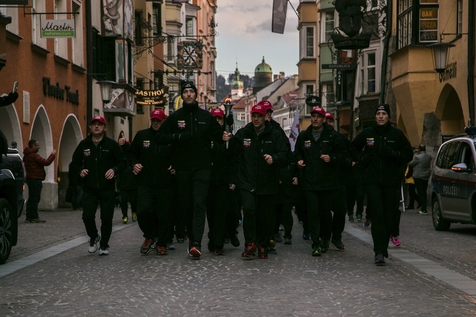 "Flamme der Hoffnung": Impressionen des Fackellaufs in Innsbruck zu den Special Olympics World Winter Games 2017