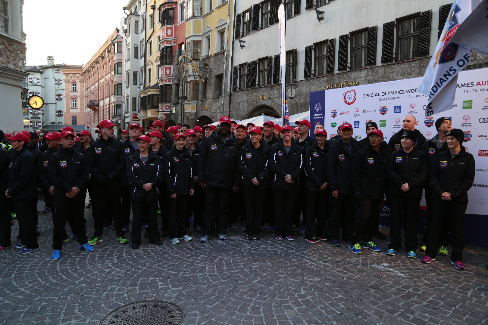 "Flamme der Hoffnung": Impressionen des Fackellaufs in Innsbruck zu den Special Olympics World Winter Games 2017