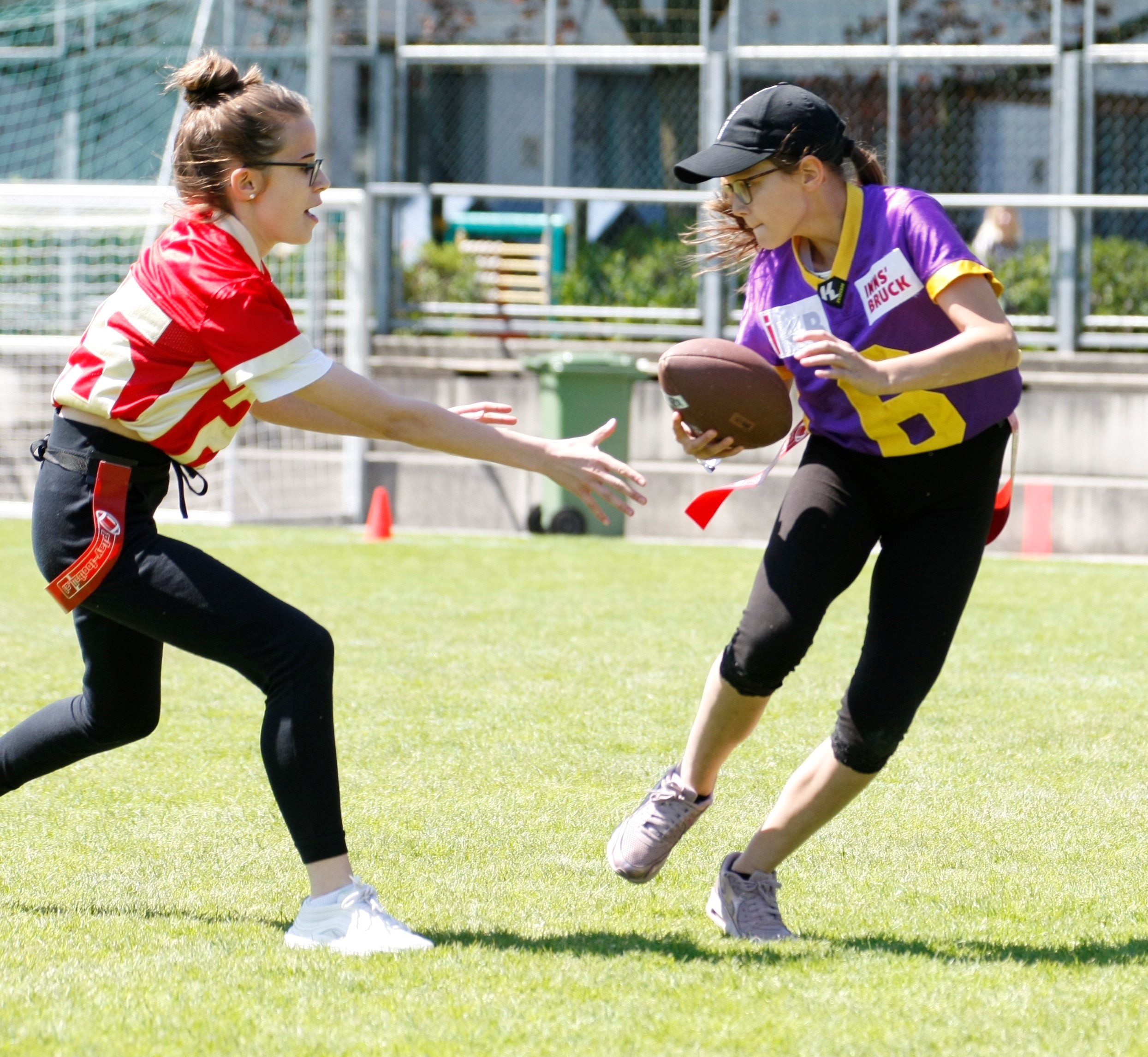 Zwölf Mädchen-Teams spielten um ein Ticket für die Tiroler Unterstufenmeisterschaft am 14. Mai in Hall.